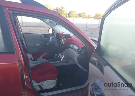 2013 Subaru Forester 2.5X z USA, uszkodzony, nr VIN JF2SHABC4DH411652